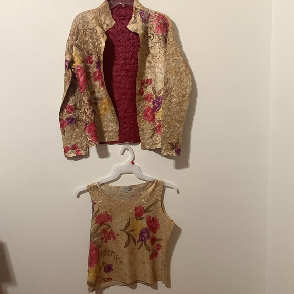 She’s All That Gold/Red Tank & Cover Top Size M Very Elegant Used - Picture 5 of 11